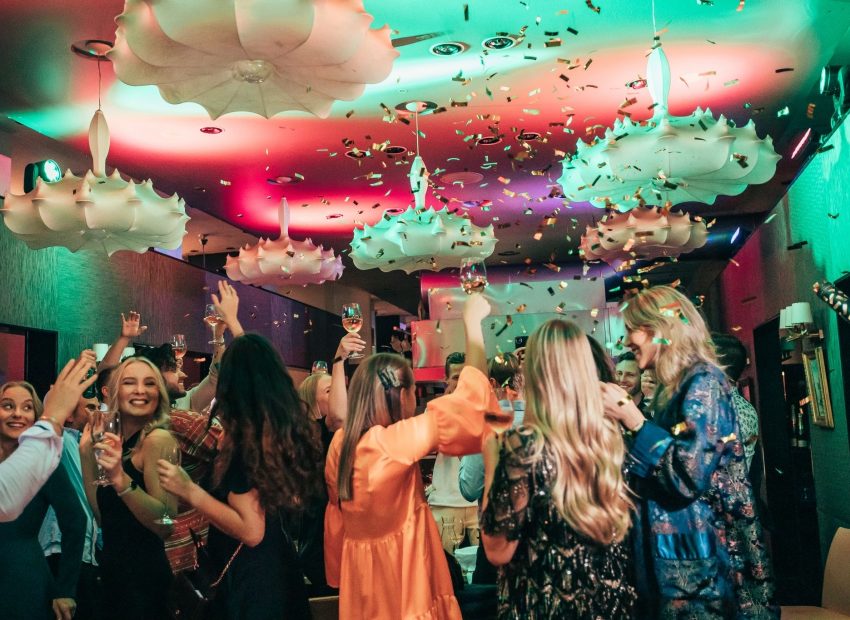 NoHo Partners ottaa koronapassin käyttöön kaikissa leviämisalueiden ravintoloissaan sunnuntaista 28.11.2021 alkaen